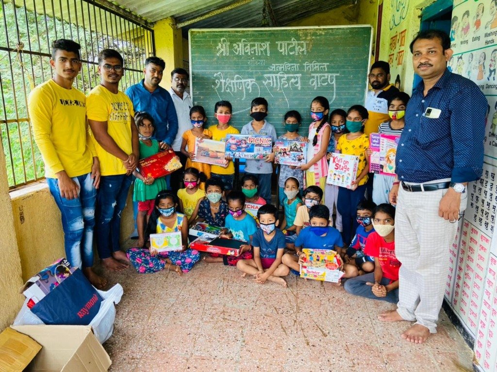 Educational Materials & Toys Distribution — Shri Avinash Patil Birthday